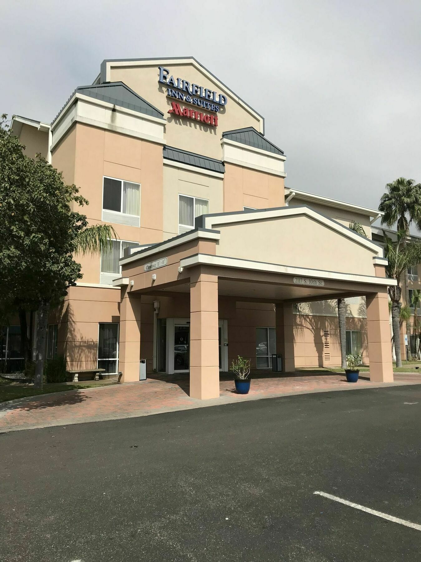 Fairfield Inn And Suites By Marriott Mcallen Exterior photo